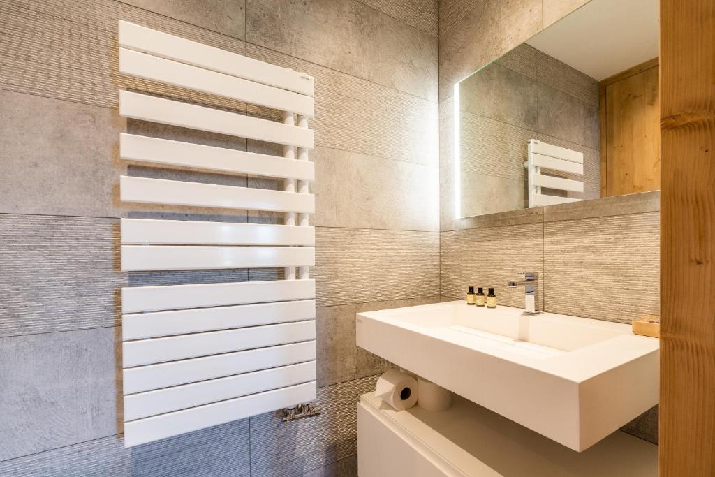 Apartment Itauba Courchevel 1850 by EMERALD STAY appartement pied des pistes 6