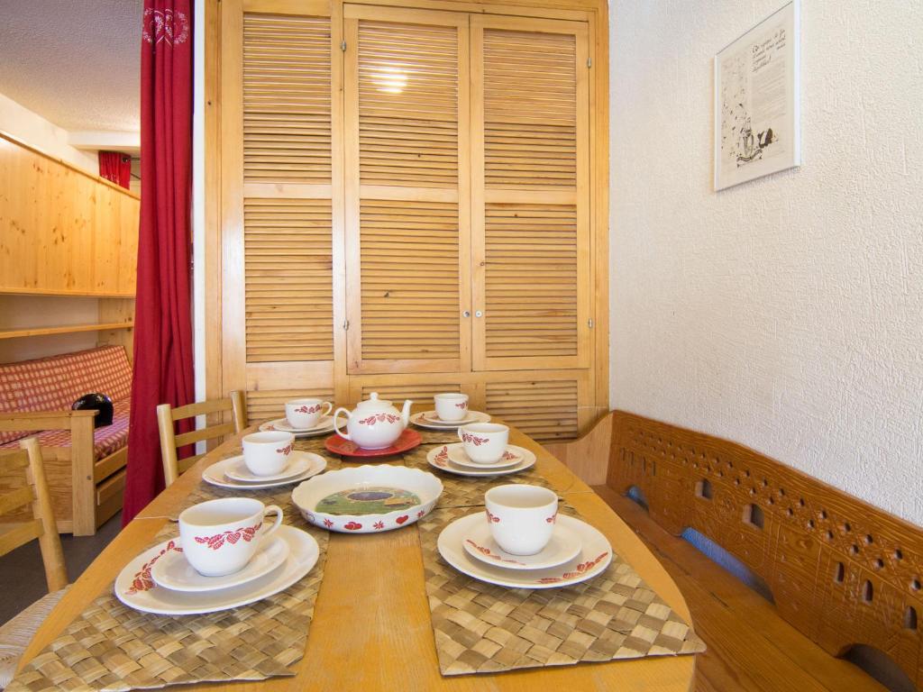 Apartment Le Curling B Val Claret 7 by Interhome appartement pied des pistes 6