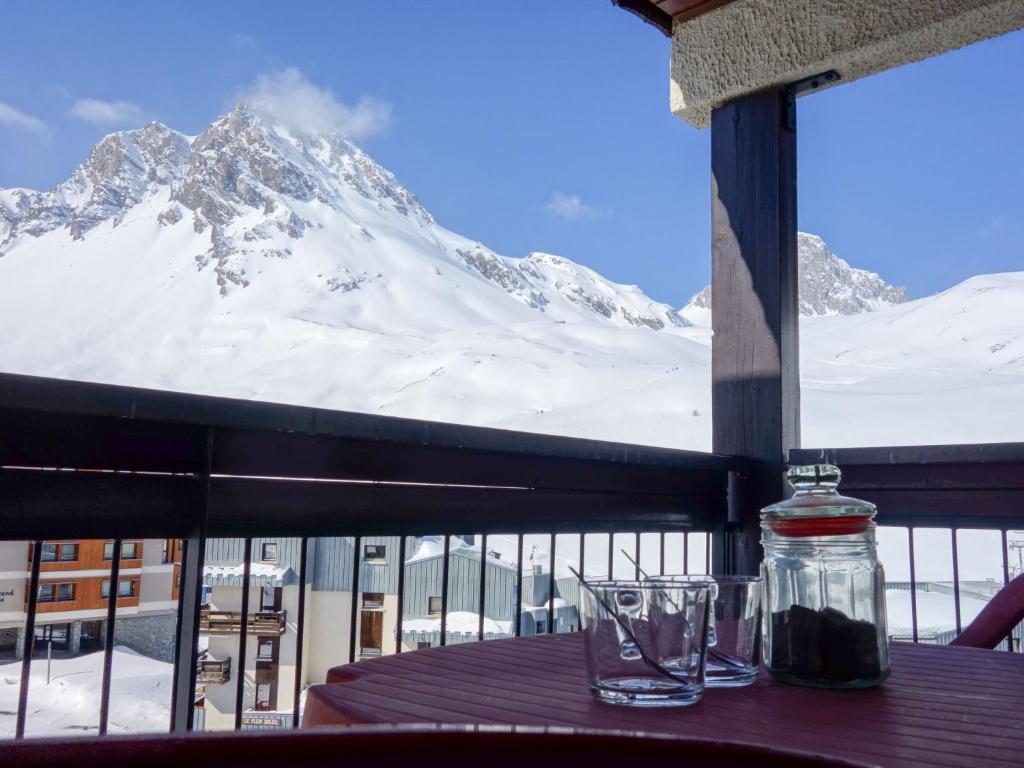 Apartment Le Prariond Val Claret 6 by Interhome appartement pied des pistes 14