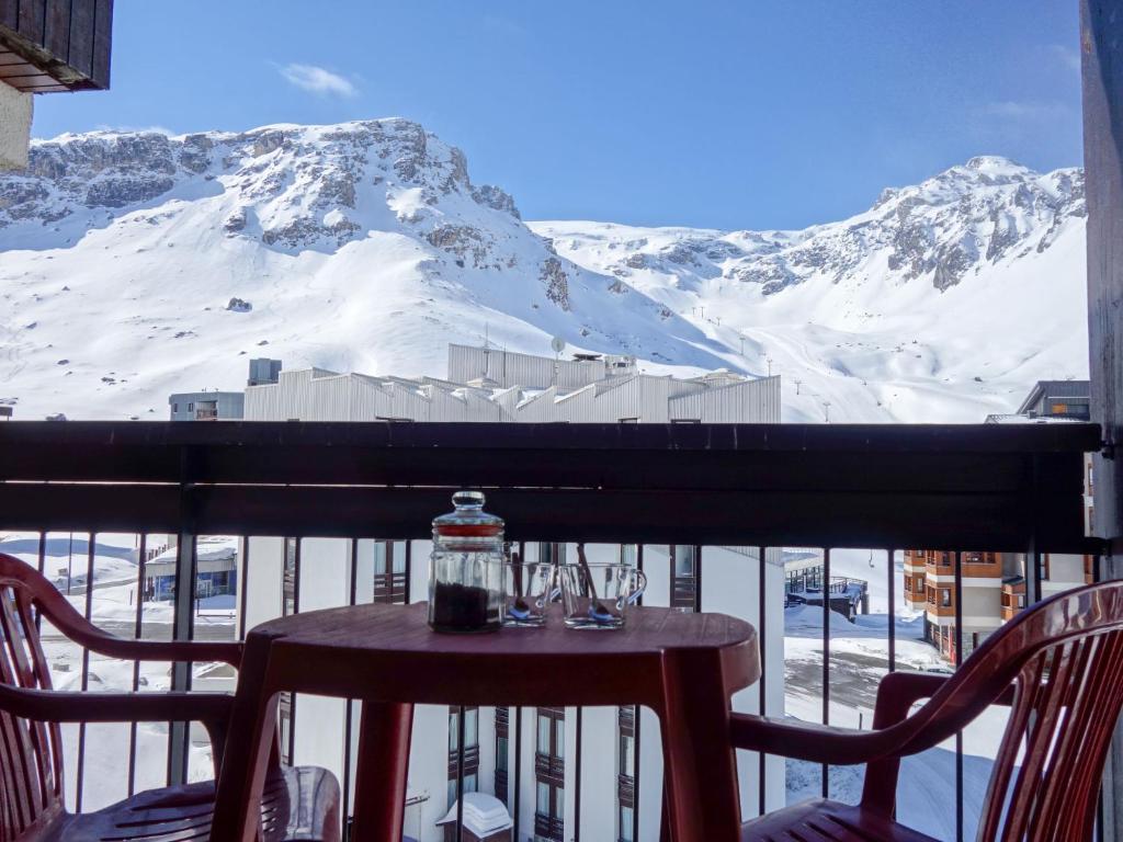 Apartment Le Prariond Val Claret 6 by Interhome appartement pied des pistes 3