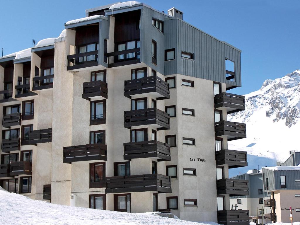 Apartment Les Tufs Val Claret 5 by Interhome appartement pied des pistes 1