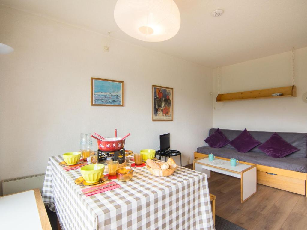 Apartment Lunik Orion 22 by Interhome appartement pied des pistes 13