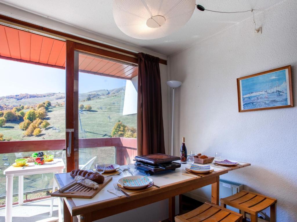 Apartment Lunik Orion 22 by Interhome appartement pied des pistes 7