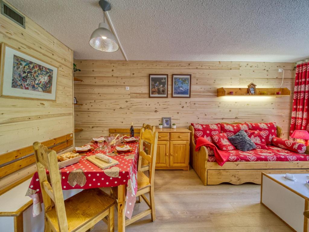 Apartment Lunik Orion 38 by Interhome appartement pied des pistes 11