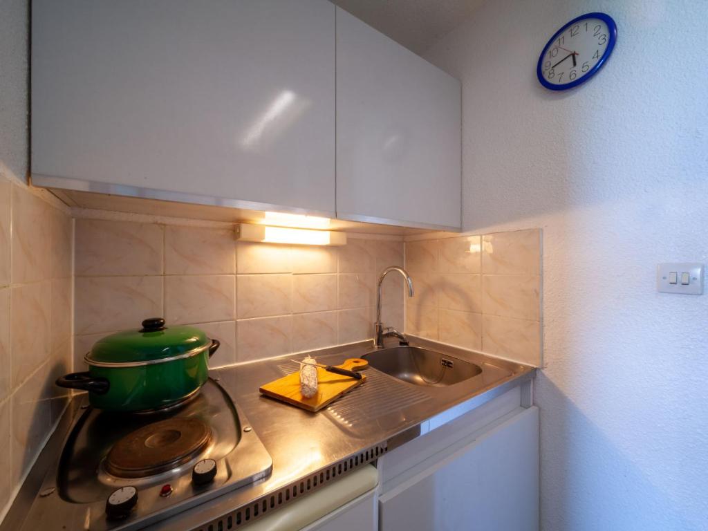 Apartment Pegase Phenix 1 by Interhome appartement pied des pistes 17
