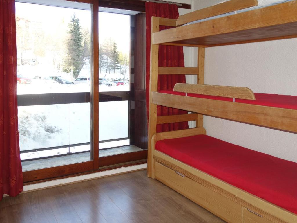 Apartment Pegase Phenix 16 by Interhome appartement pied des pistes 9