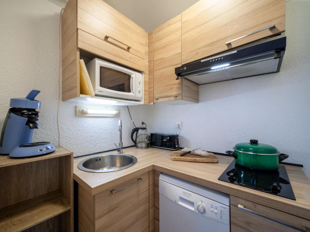 Apartment Pegase Phenix 71 by Interhome appartement pied des pistes 4