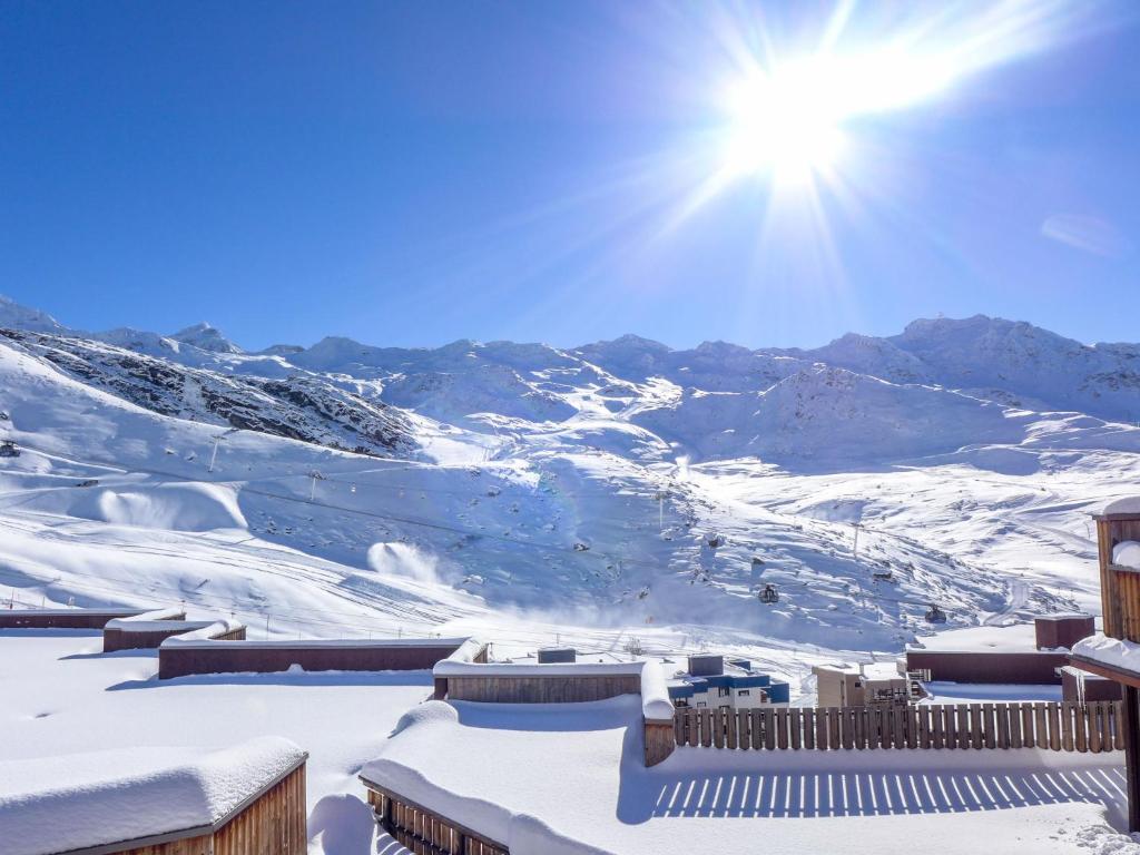 Apartment Serac A10 by Interhome appartement pied des pistes 8