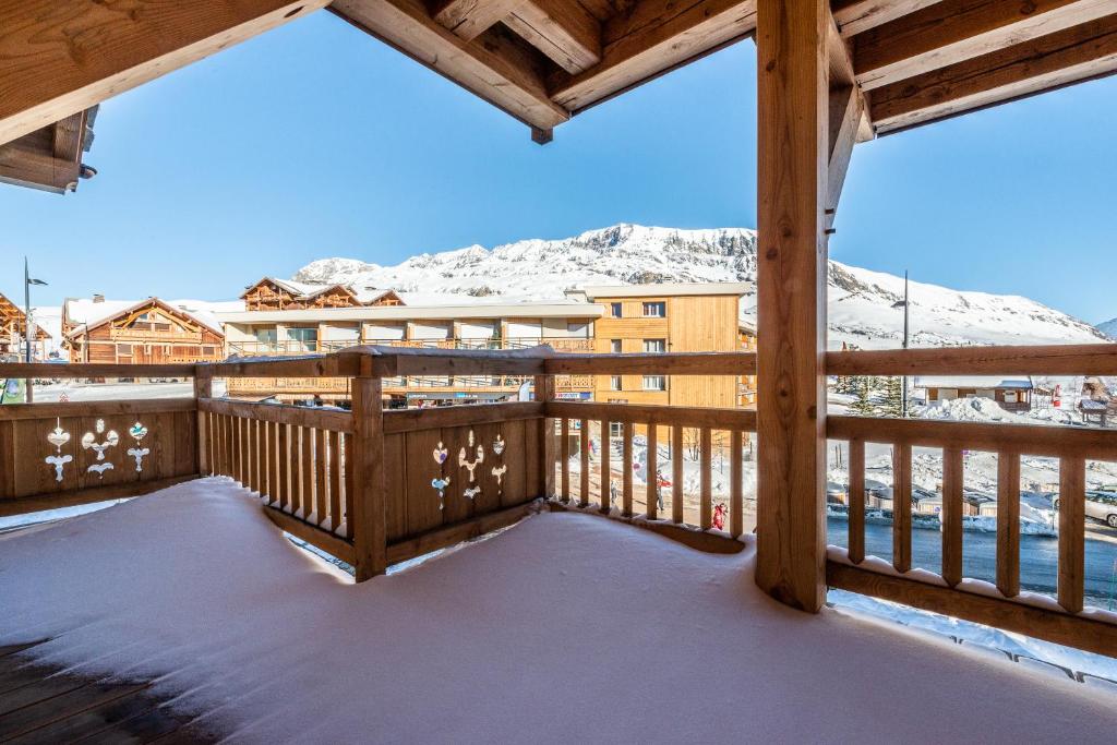 Apartment Sipo Alpe DHuez by EMERALD STAY appartement pied des pistes 19