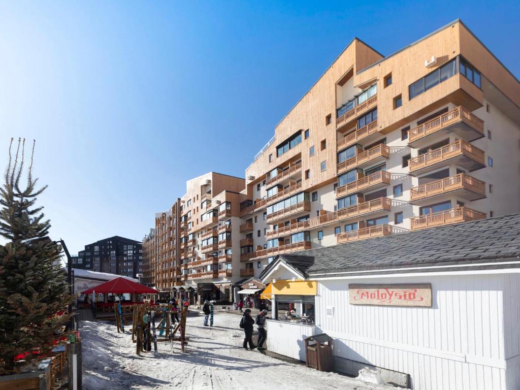 Apartment Vanoise 751 by Interhome appartement pied des pistes 15
