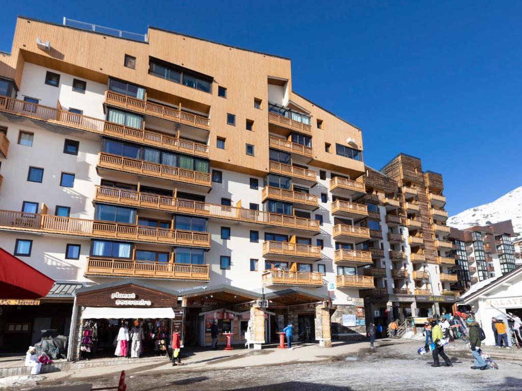 Apartment Vanoise 751 by Interhome appartement pied des pistes 16