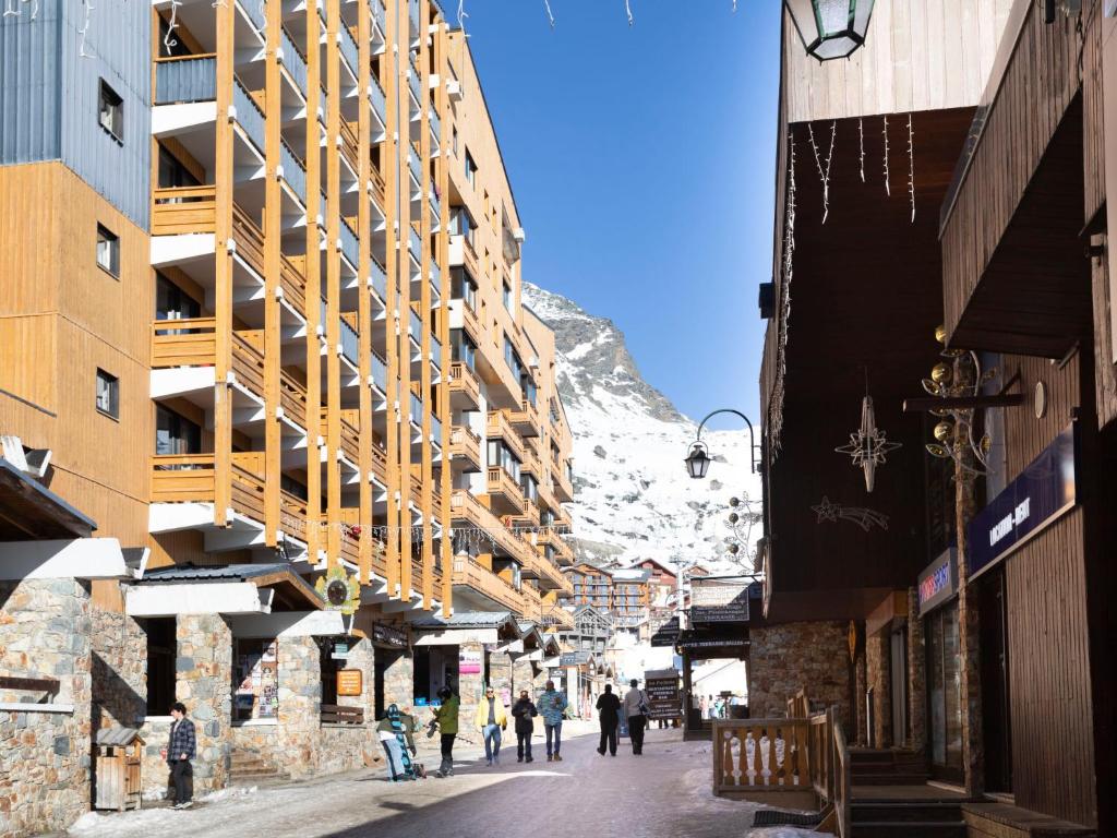 Apartment Vanoise 751 by Interhome appartement pied des pistes 19