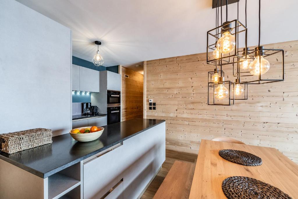 Apartment Wapa Alpe dHuez by EMERALD STAY appartement pied des pistes 7