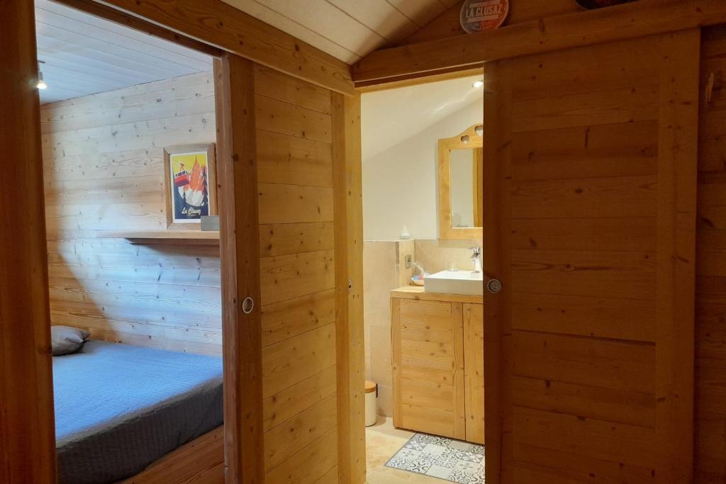 Apartment in the center of the village appartement pied des pistes 4