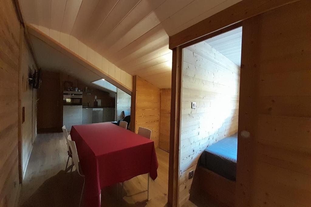 Apartment in the center of the village appartement pied des pistes 7