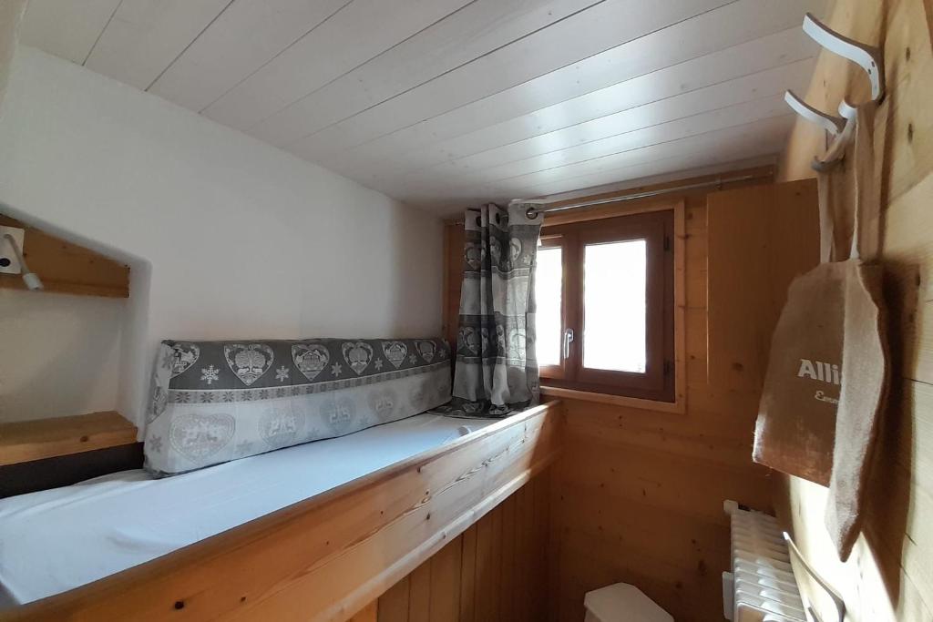 Apartment in the center of the village appartement pied des pistes 8