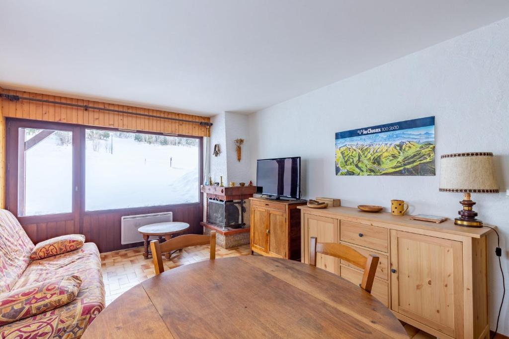 Apartment with terrace at the foot of the slopes appartement pied des pistes 1
