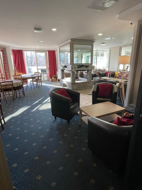 Appart 45 pers residence 4 des Bergers pieds des pistes appartement pied des pistes 14