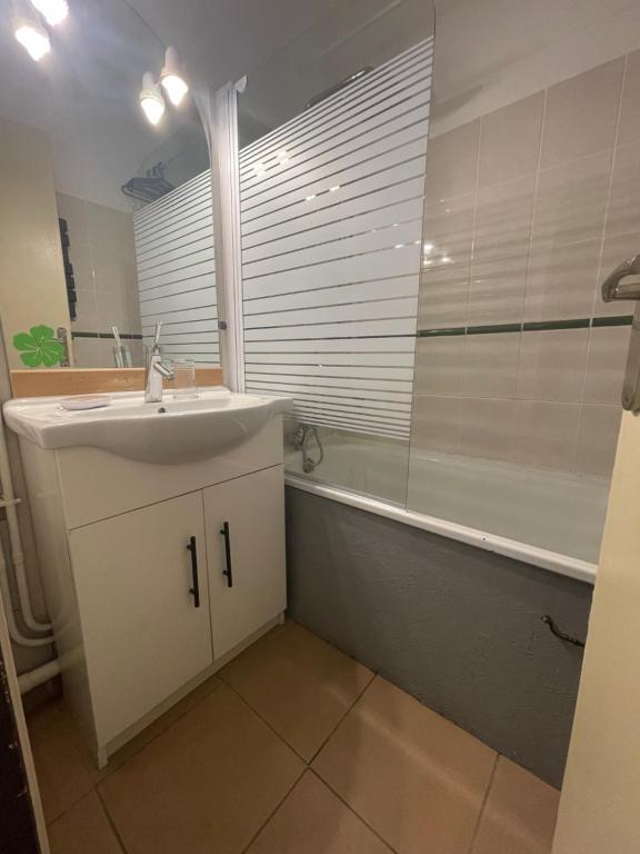 Appart 5 pers Piau Engaly L Izard La Gela pistes a 50M appartement pied des pistes 7