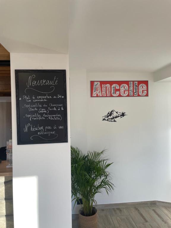 Appart Hotel Le JAS hotel pied des pistes 14