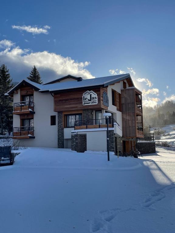 Appart Hotel Le JAS hotel pied des pistes 8