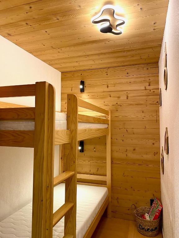 Appartement 2 chambres vue pistes parking privatif appartement pied des pistes 7