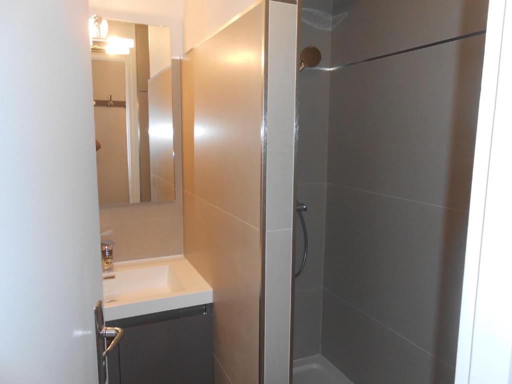 Appartement 2 personnes cures ski luchon appartement pied des pistes 1