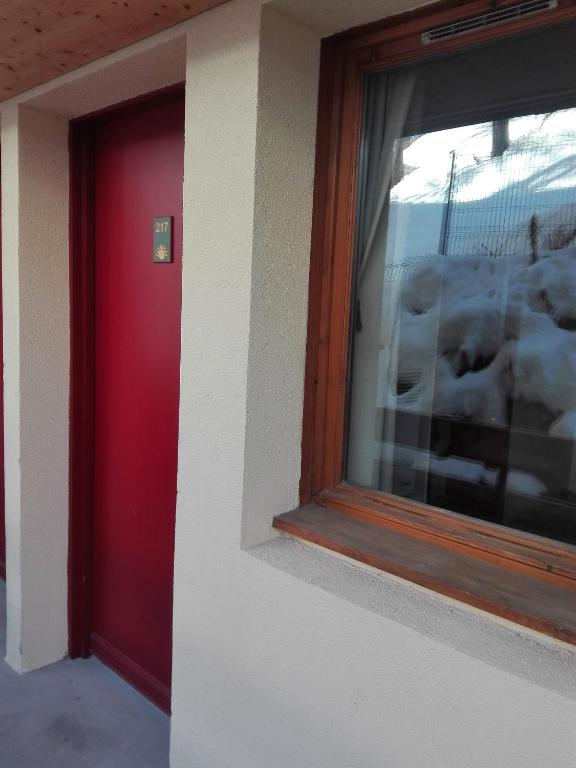 Appartement 2P Isola 2000 appartement pied des pistes 15