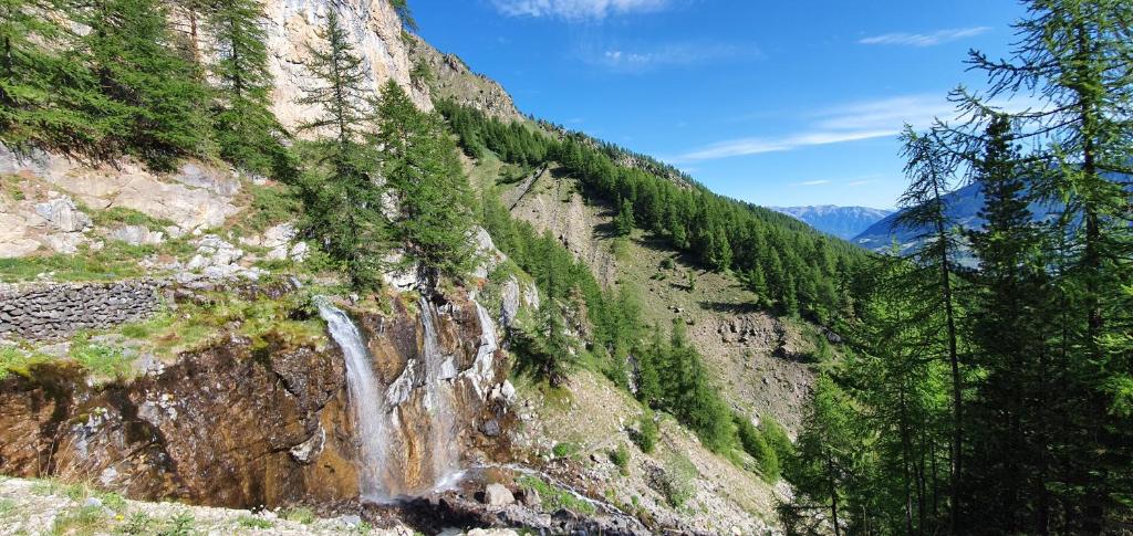 Appartement 3 etoiles 6 personnes les Orres 1800 appartement pied des pistes 14