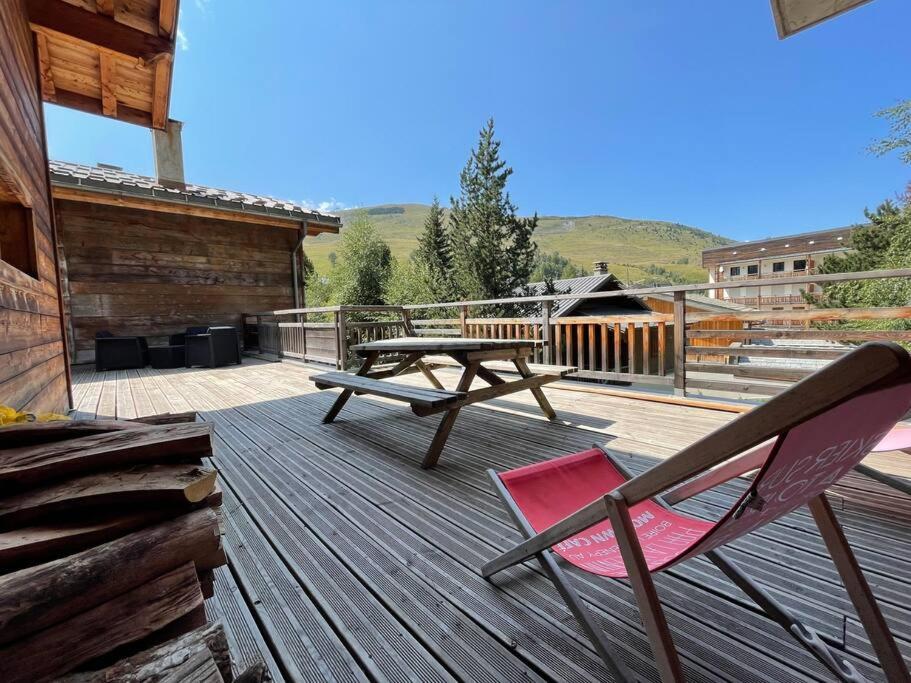 Appartement 4 chambres avec grande terrasse appartement pied des pistes 11