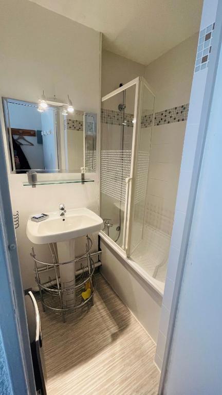 Appartement 4 personnes Puy St Vincent 1700 appartement pied des pistes 2