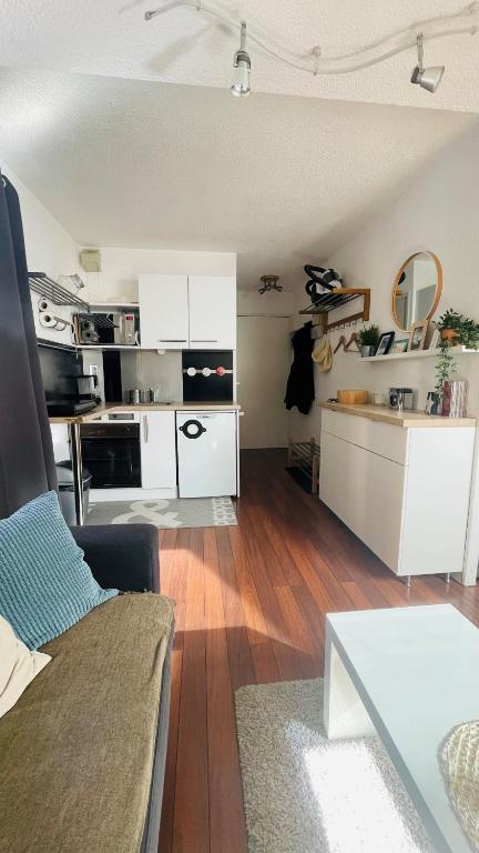 Appartement 4 personnes Puy St Vincent 1700 appartement pied des pistes 9