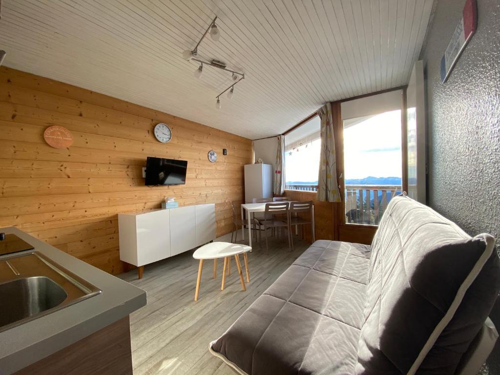 Appartement 5 Personnes au pied des pistes WIFI appartement pied des pistes 1