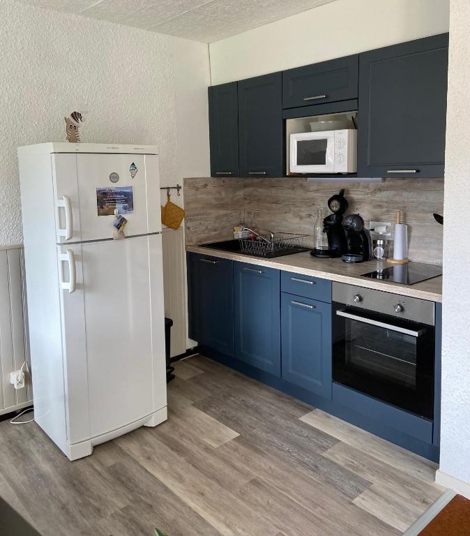 Appartement 50m2 vue imprenable avec garage draps et serviettes compris appartement pied des pistes 4