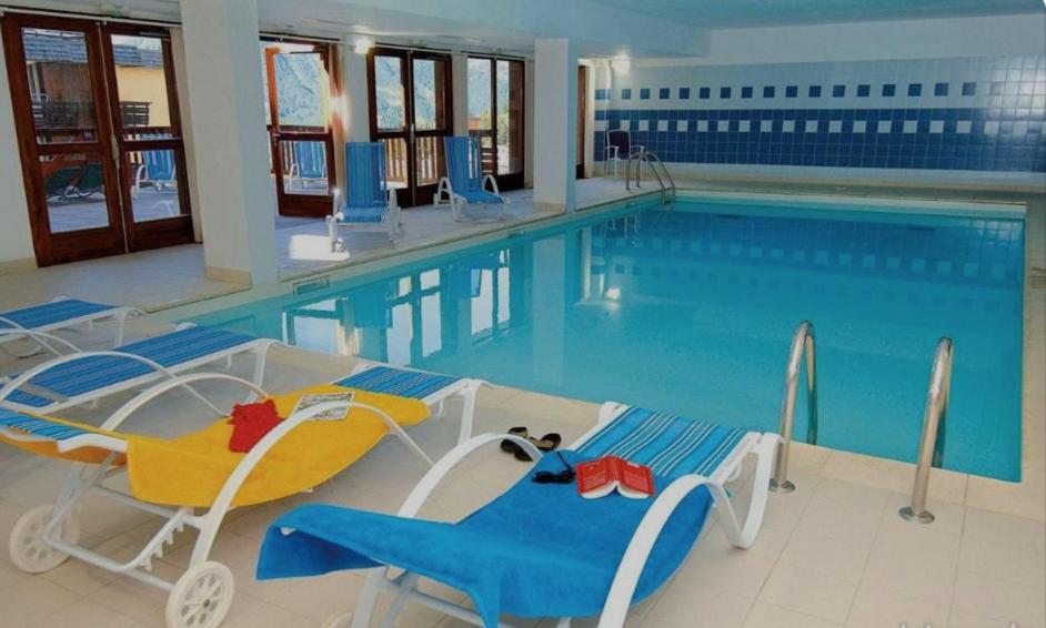 Appartement 6 couchages au pied des pistes a Orcieres 2 chambres balcon et parking couvert appartement pied des pistes 3