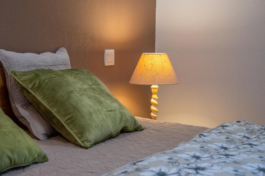 Appartement 6 couchages au pied des pistes a Orcieres 2 chambres balcon et parking couvert appartement pied des pistes 9
