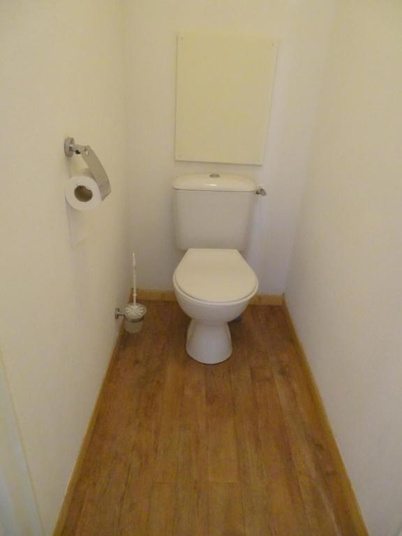 Appartement 6 personnes Deux chambres 40M2 Balcons 10M2 sur pistes Aucun vis a vis Piscine B301 appartement pied des pistes 19