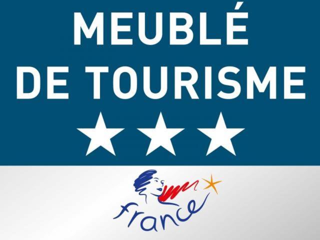 Appartement 6 personnes Deux chambres 40M2 Balcons 10M2 sur pistes Aucun vis a vis Piscine B301 appartement pied des pistes 9