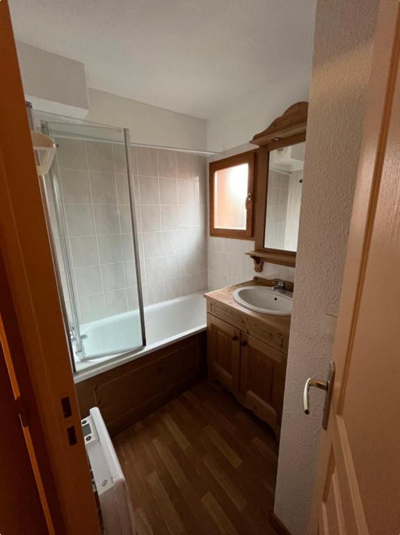 Appartement 6 personnes a Puy Saint Vincent appartement pied des pistes 2