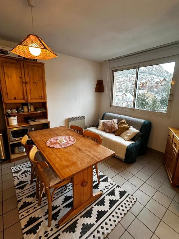 Appartement Centre Ville pied de piste Briancon appartement pied des pistes 12