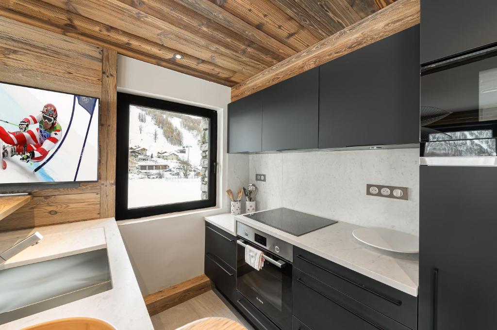 Appartement Flocon LES CHALETS COVAREL appartement pied des pistes 2