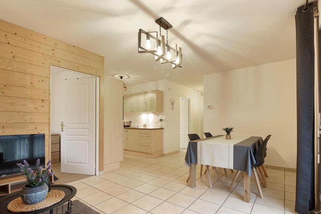 Appartement LArmancette Proche centre et Bettex appartement pied des pistes 18