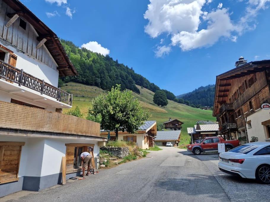 Appartement La Duchere Le Plan la Giettaz massif des Aravis appartement pied des pistes 9