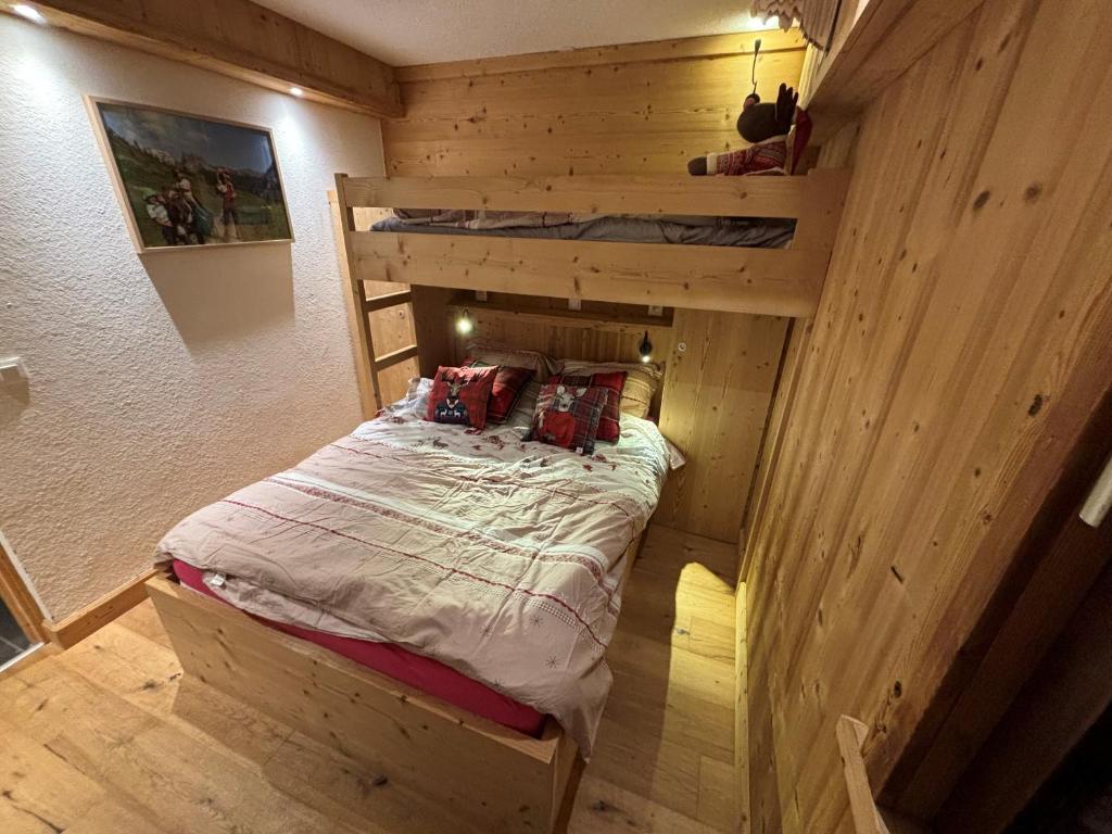 Appartement Montgenevre proche piste Chalvet appartement pied des pistes 1