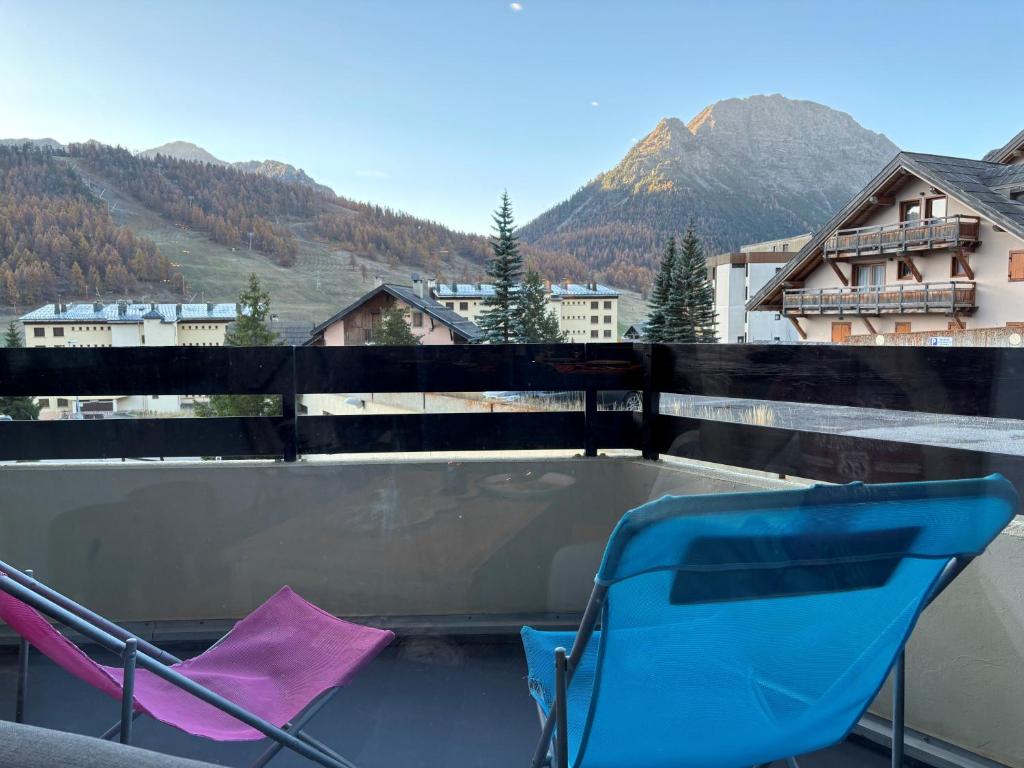 Appartement Montgenevre proche piste Chalvet appartement pied des pistes 5