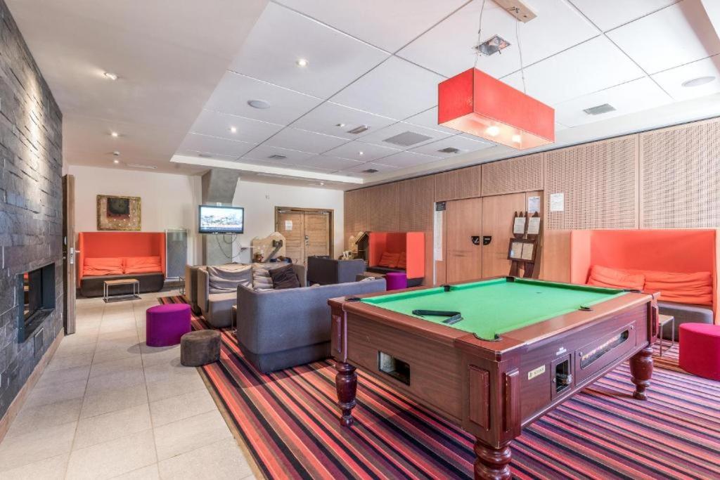 Appartement Premium a Flaine altitude 1740 m 8 a 10 personnes au pied des pistes piscine jacuzzi sauna hammam et salle de sport appartement pied des pistes 8