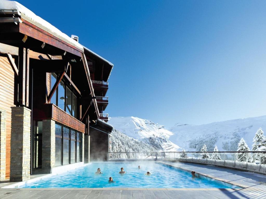Appartement Premium a Flaine altitude 1740 m 8 a 10 personnes au pied des pistes piscine jacuzzi sauna hammam et salle de sport appartement pied des pistes
