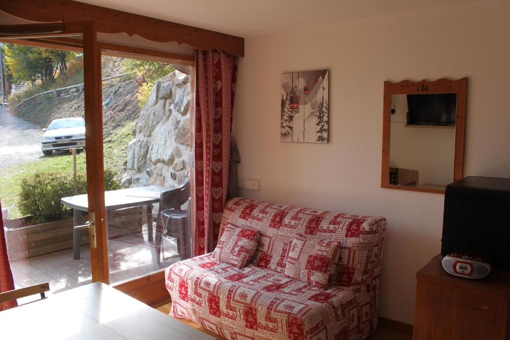 Appartement Puy Saint Vincent 1800 6 personnes appartement pied des pistes 1