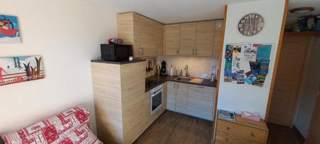 Appartement Puy Saint Vincent 1800 6 personnes appartement pied des pistes 3