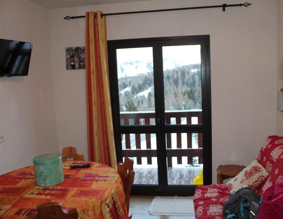 Appartement Superdevoluy les 4 Geants hotel pied des pistes 4